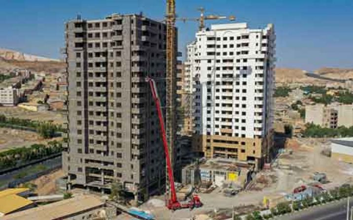 مانور امداد و نجات در ساختمانهای مرتفع قم اجرا شد مانور امداد و نجات در ساختمانهای مرتفع قم اجرا شد
